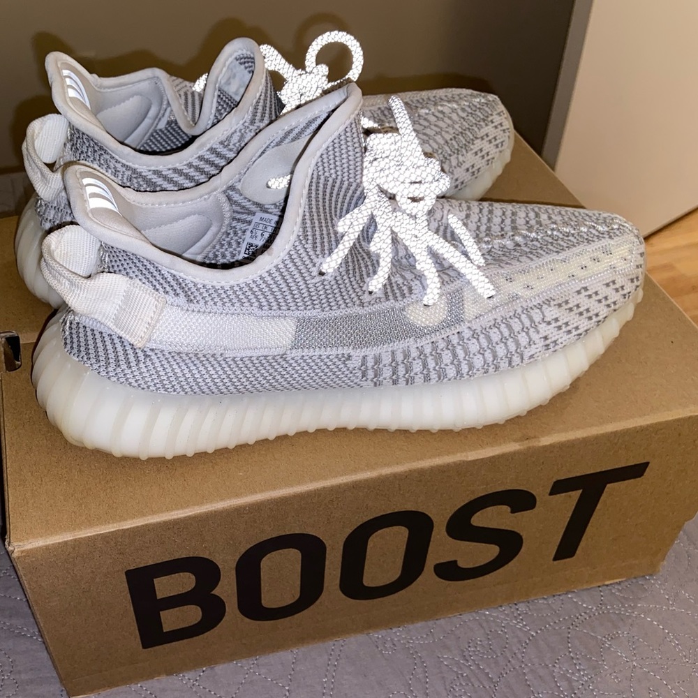 Yeezy Boost 350 V2 STATIC Non Reflective